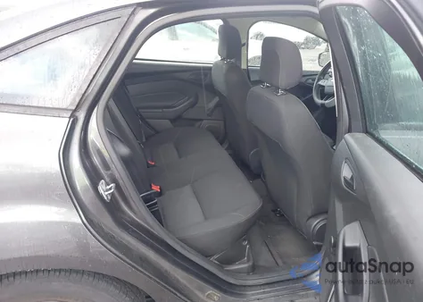 2016 Ford Focus S from USA, damaged, VIN 1FADP3E20GL335170